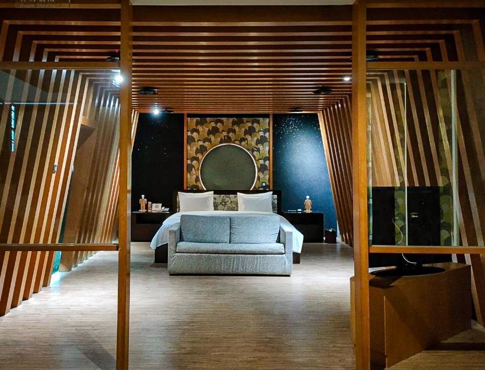 ออล-ยูอาร์ บูทิก โฮเต็ล ไท่จุง Motel ไถจง ภายนอก รูปภาพ